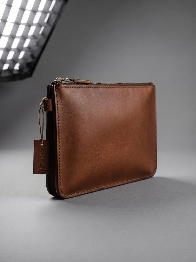 The Averlin Zip Pouch in Cognac